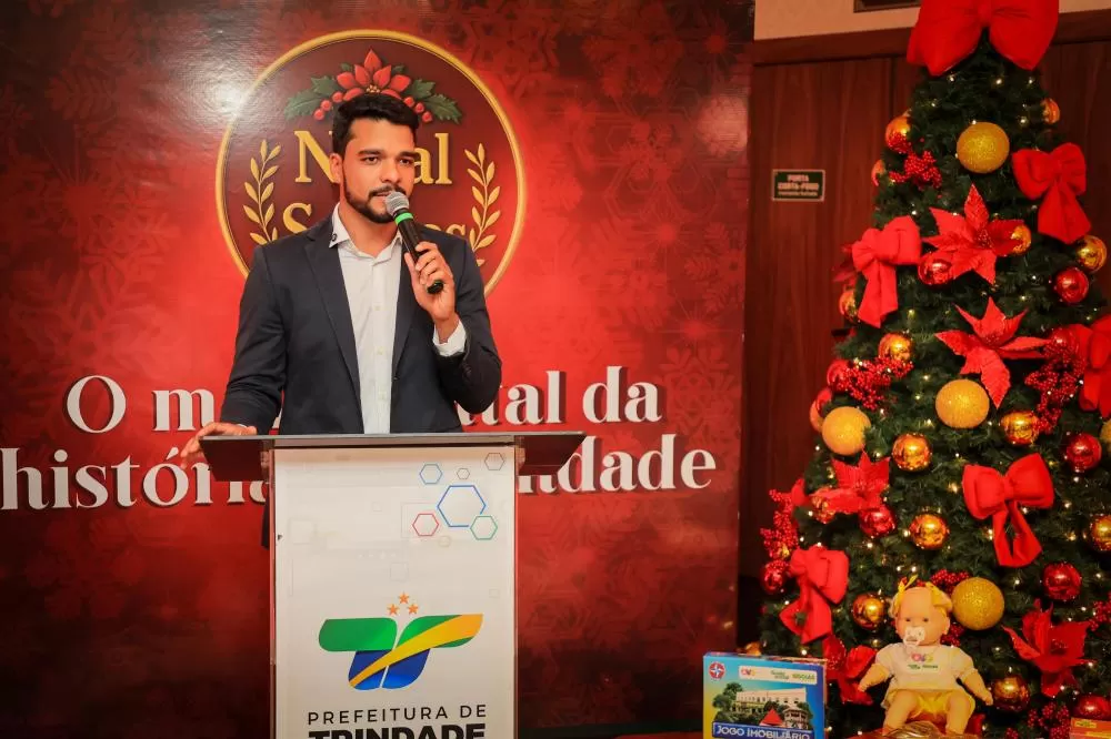 ’Natal dos Sonhos’: Marden Júnior inaugura nesta quinta-feira (04/12), às 19h, a Grande Vila Natalina, instalada no Carreiródromo Municipal de Trindade