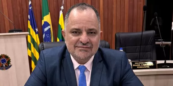 Vereador protocolou solicitações relacionadas à manutenção urbana e à organização do trânsito durante as sessões ordinárias realizadas nesta quarta-feira (10/12).